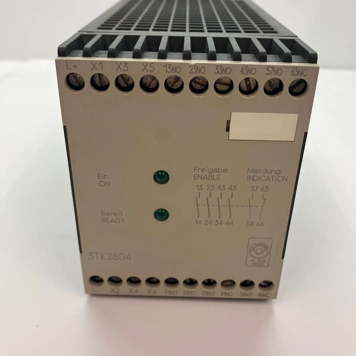 1PC Siemens 3TK2804-0BB4 3TK28040BB4 Safety Relay New In Box Fast Shipping